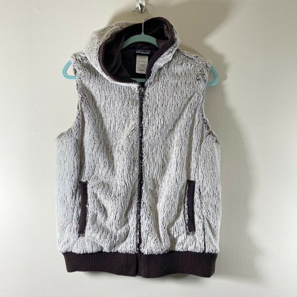 Patagonia Jackets & Blazers - Patagonia Conejo Faux Fur Fleece Hooded Full Zip Best L